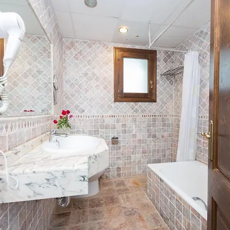 Sa Sinia Villa *